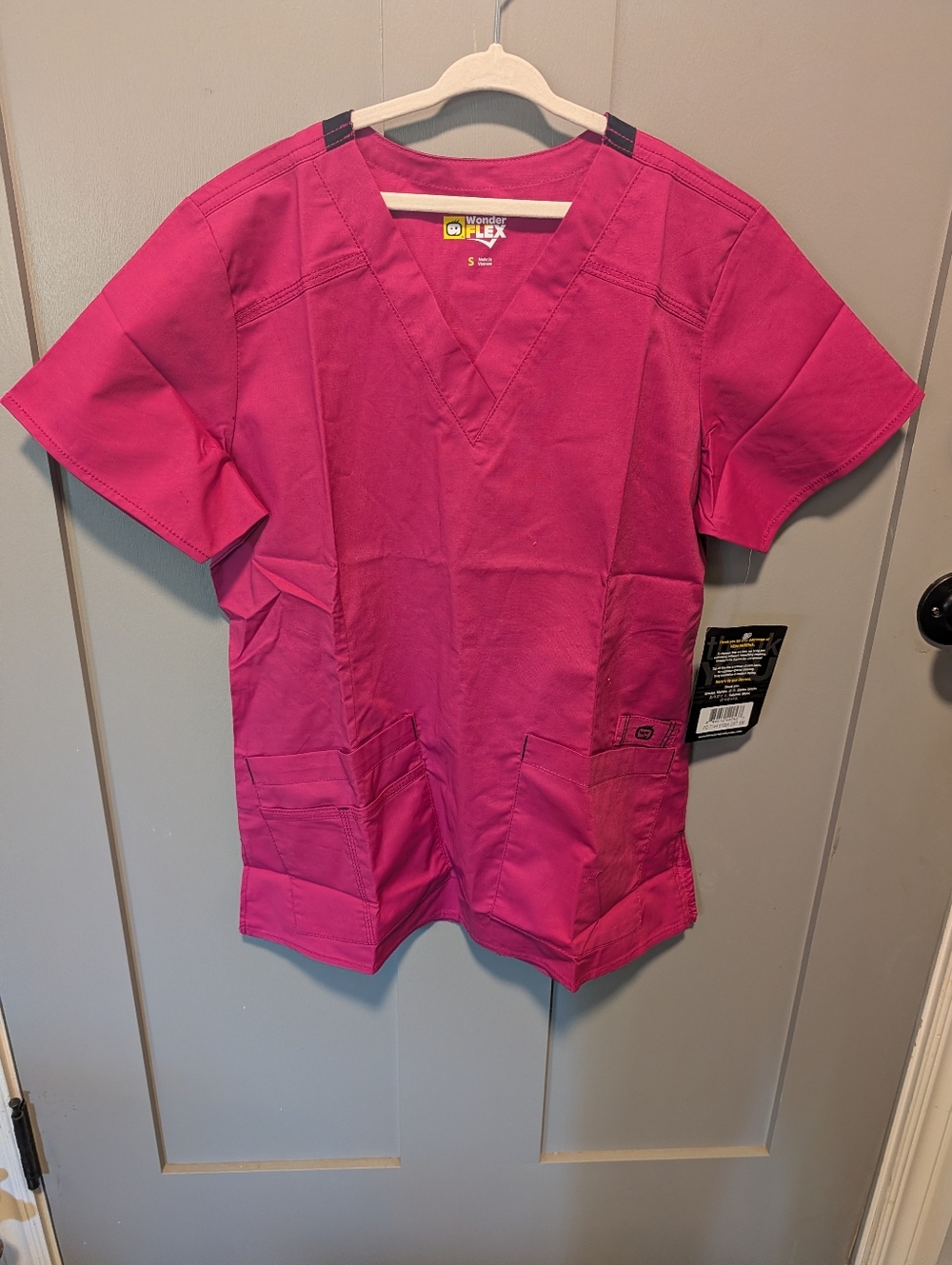 NWT WonderWink wonderflex Scrub Top
